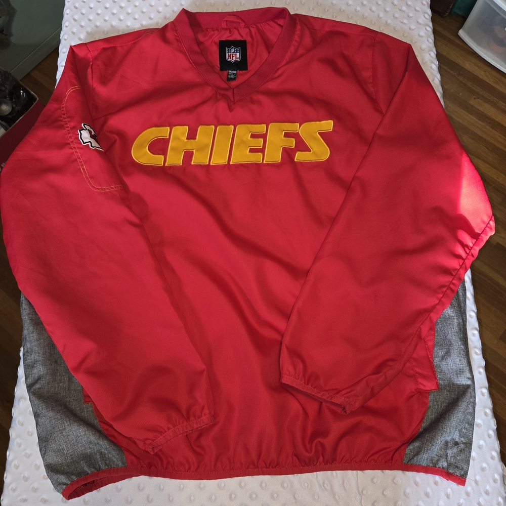 NFL Chiefs Red and Yellow Lightweight Jacket